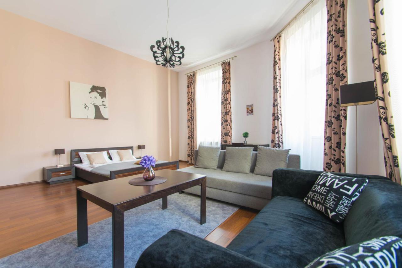 Old Town Apartments Krupnicza Krakau Zimmer foto